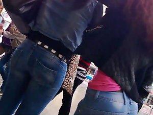 Evaluation of teen asses in jeans Picture 5