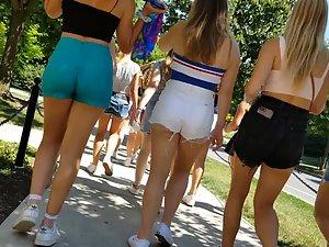 Group of sweet butts in shorts Picture 1