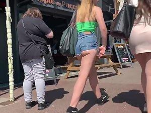 Shorts go too far up her butt crack Picture 4