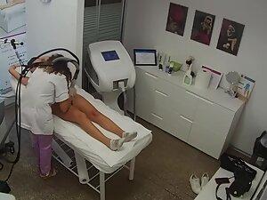 Spying on sporty girl's ass and pussy during depilation Picture 3