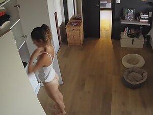 Spying on naked housewife with hot tan lines Picture 4