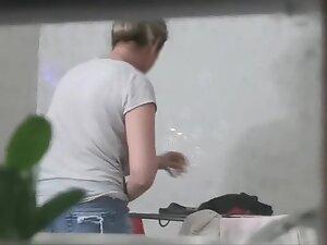 Window peep on hot housewife removing her sexy bra Picture 2