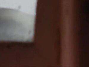 Window peep on hot housewife removing her sexy bra Picture 4