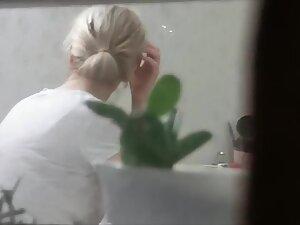 Window peep on hot housewife removing her sexy bra Picture 6