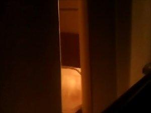Peeping on my horny neighbors fucking Picture 6