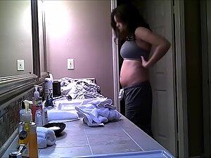 Spying on amazing big tits while she is yawning Picture 6