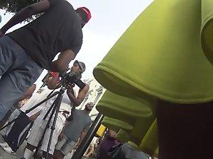 Upskirt of smug girl's hot ass in yellowish dress Picture 6