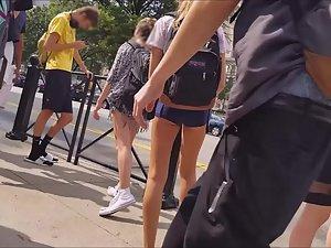 Voyeur obsession with hot schoolgirl Picture 7