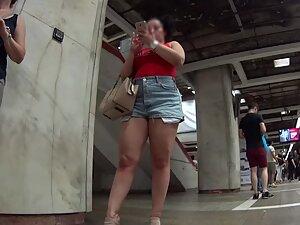 She likes to maker her massive boobs visible Picture 1