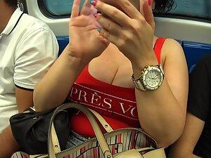 She likes to maker her massive boobs visible Picture 5