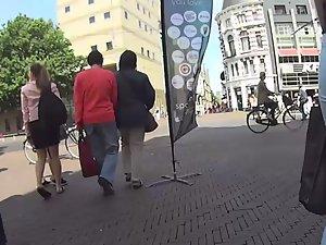 Hard to watch it without touching Picture 6