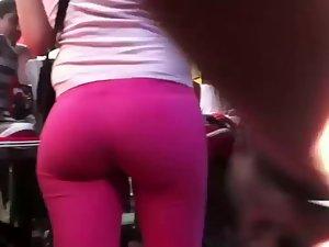 Catchy ass in very bright pants Picture 6