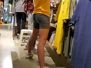 Store clerk with lovely little ass in grey tights Picture 1
