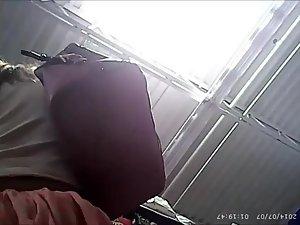 Charming rear end under a skirt Picture 8