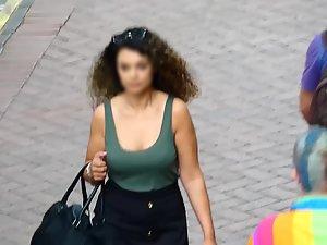 Big tits bounce with every step she makes Picture 4