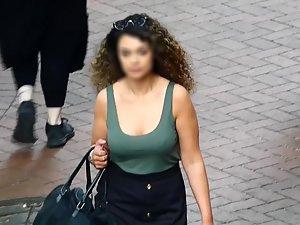 Big tits bounce with every step she makes Picture 5