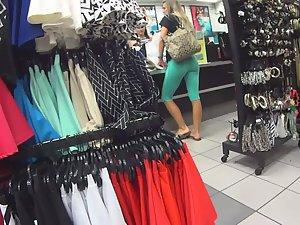 Blond girl got incredible bubble butt Picture 7