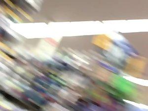 Close look on blonde of a supermodel caliber Picture 3