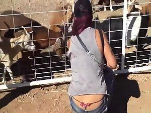 Girlfriend plays with the goats Picture 3