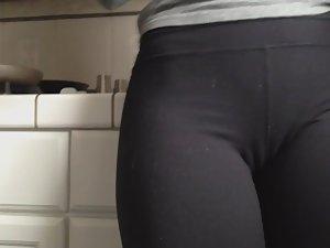 Cameltoe of hot friend while she cooks in kitchen Picture 7