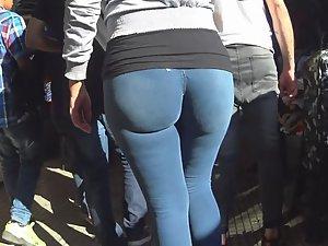 Ass wiggle that everyone notices