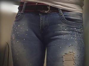 Hot coworker got cameltoe in tight jeans