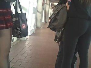 Tights that squeeze young ass Picture 1