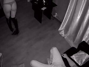 Hot stripper dances for one guy in private Picture 7